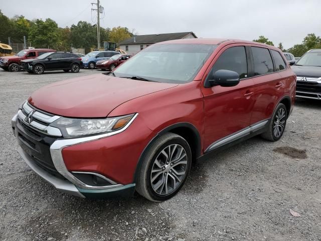 2017 Mitsubishi Outlander ES