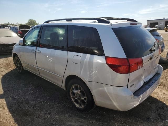 2005 Toyota Sienna XLE