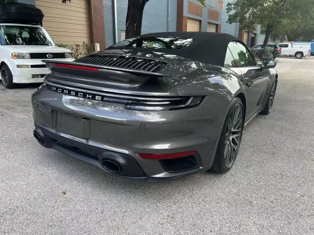 2021 Porsche 911 Turbo