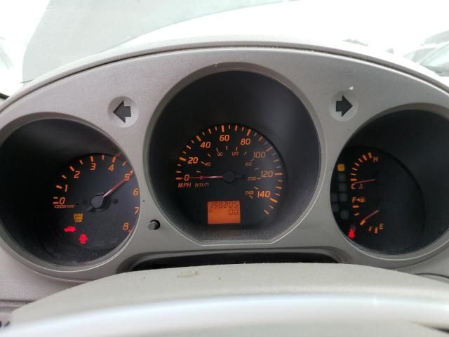 2002 Nissan Altima Base