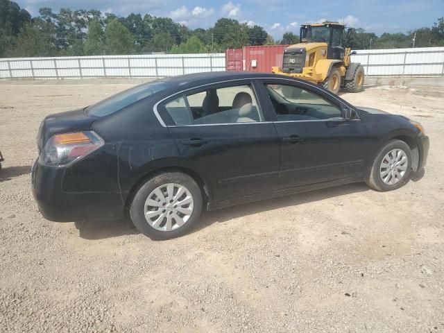 2010 Nissan Altima Base