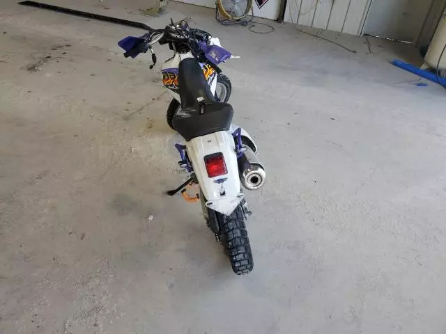 1996 Suzuki DR650 SE