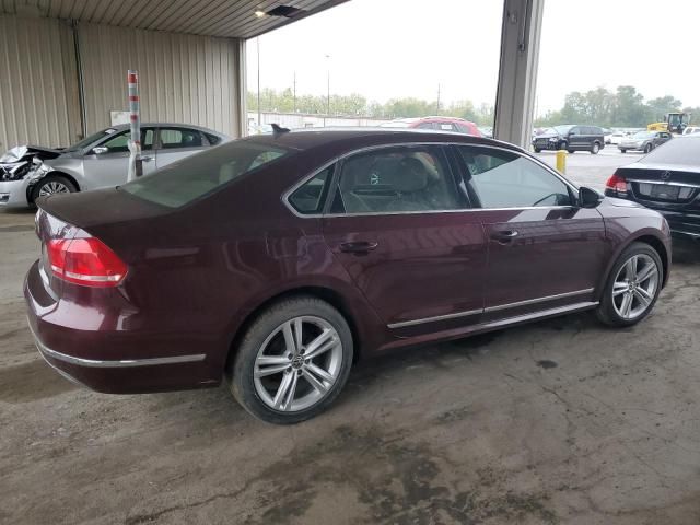 2012 Volkswagen Passat SEL