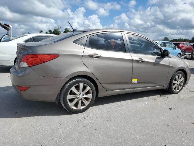 2013 Hyundai Accent GLS