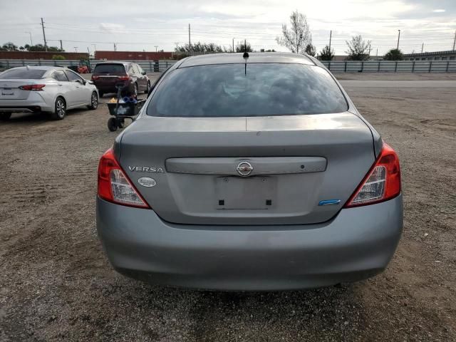 2013 Nissan Versa S