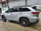 2017 Toyota Highlander SE