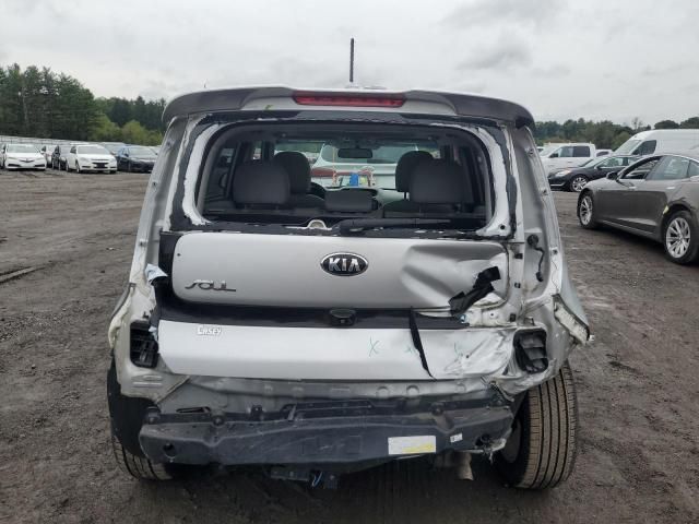 2016 KIA Soul +