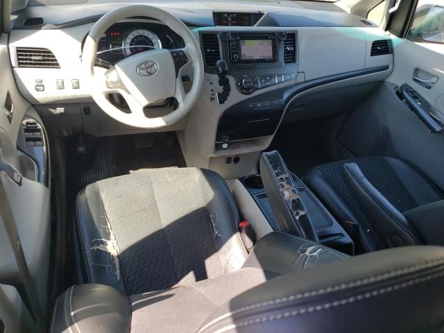 2014 Toyota Sienna Sport