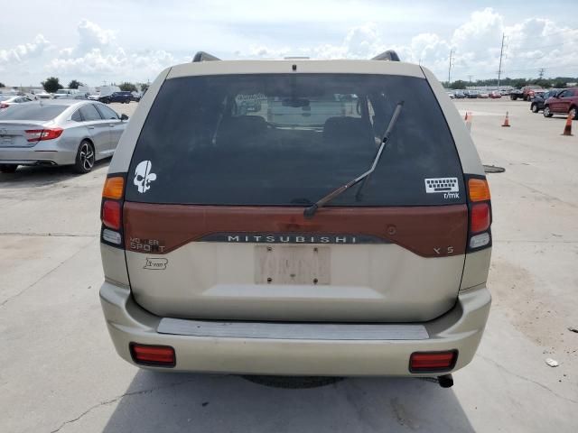 2002 Mitsubishi Montero Sport XLS