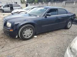 2005 Chrysler 300 Touring en venta en Opa Locka, FL