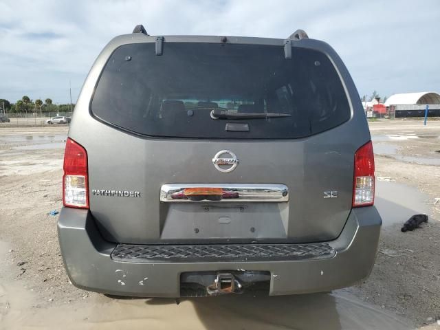 2007 Nissan Pathfinder LE