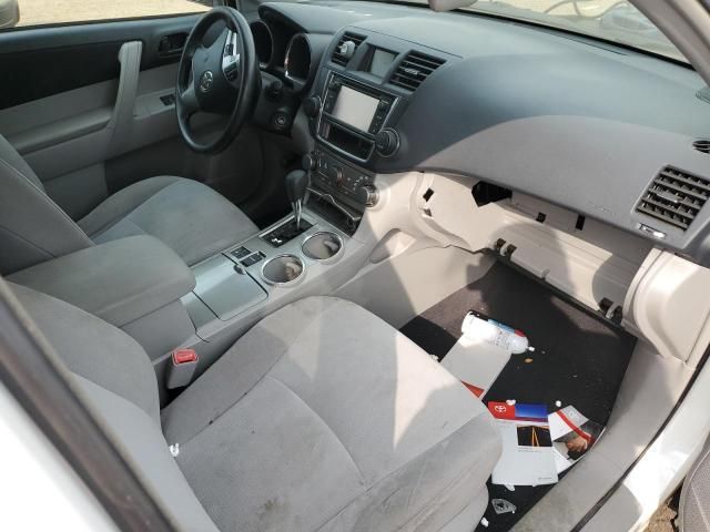 2013 Toyota Highlander Base