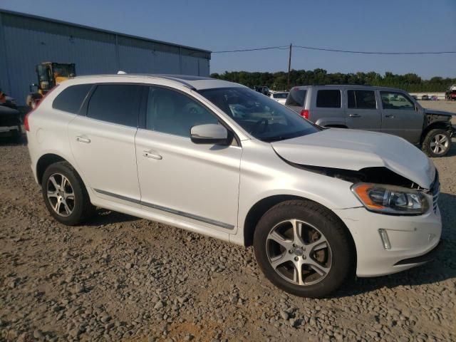 2015 Volvo XC60 T6 PREMIER+