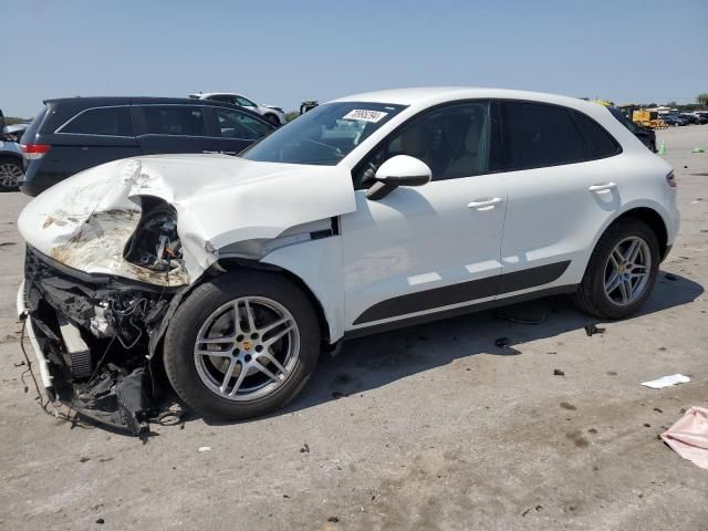 2017 Porsche Macan