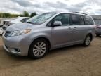 2013 Toyota Sienna XLE