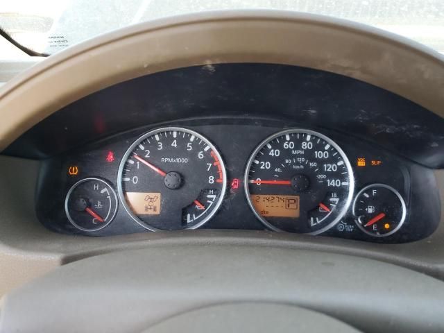 2006 Nissan Pathfinder LE