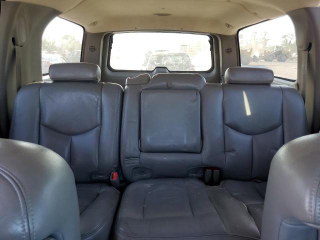 2004 Chevrolet Suburban C1500