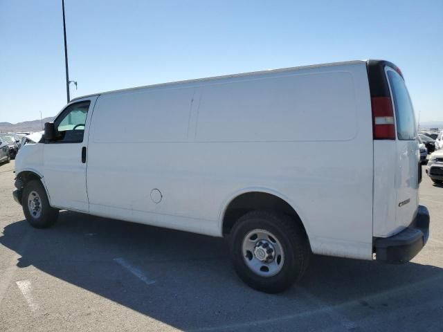 2015 Chevrolet Express G2500