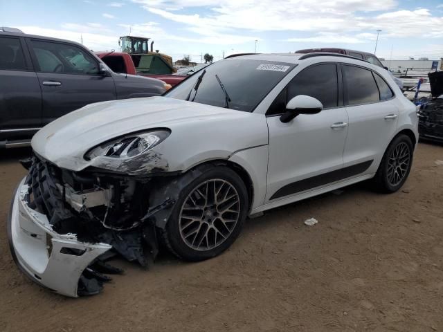 2018 Porsche Macan Turbo