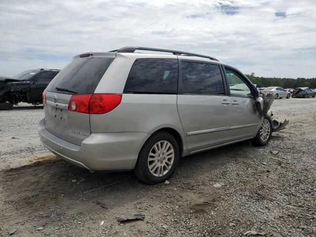 2007 Toyota Sienna XLE