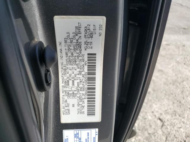 2004 Toyota Sienna XLE