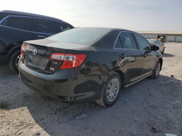 2014 Toyota Camry Hybrid