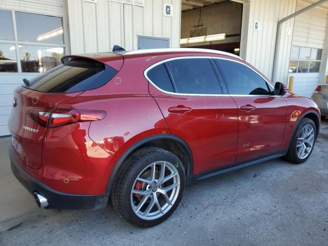 2018 Alfa Romeo Stelvio TI