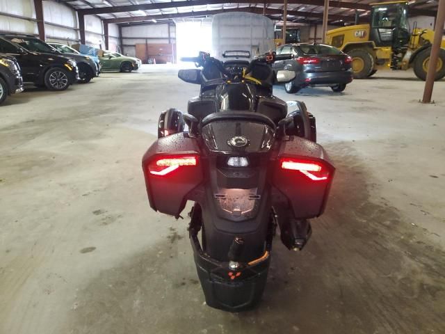 2016 Can-Am Spyder Roadster F3-T