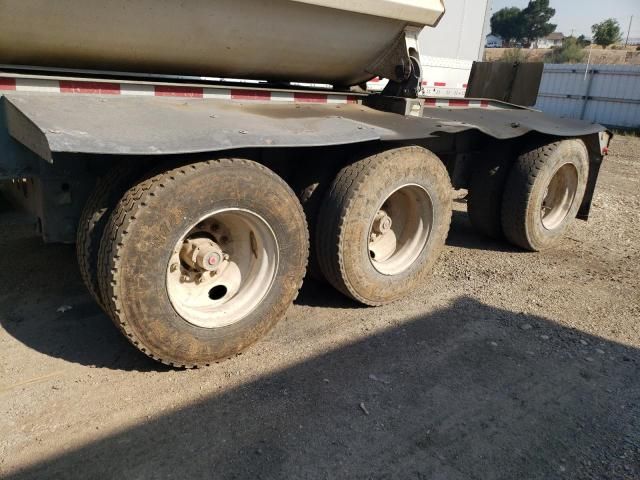 2013 Smit Dump Trailer