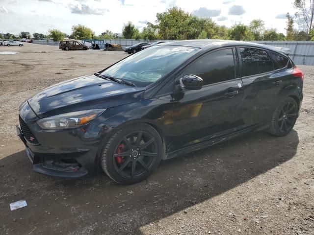 2016 Ford Focus ST