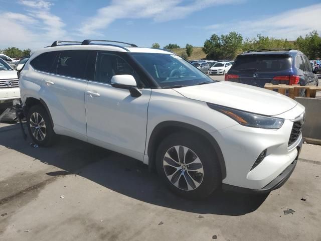 2021 Toyota Highlander XLE