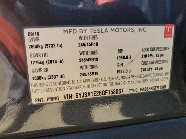 2016 Tesla Model S