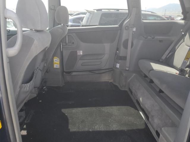 2005 Toyota Sienna CE