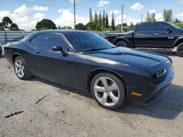 2014 Dodge Challenger SXT