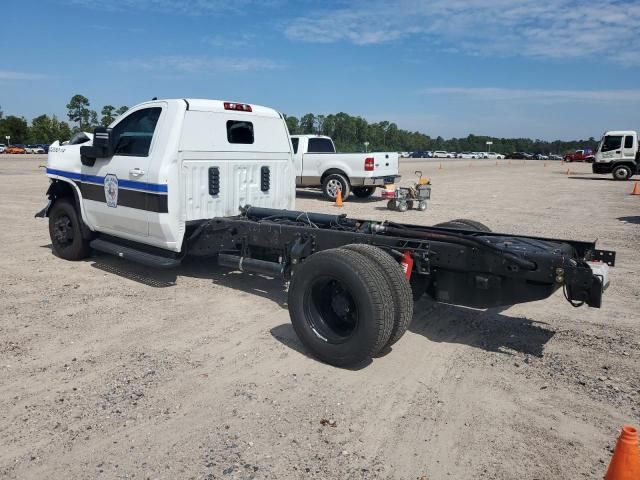 2023 Chevrolet Silverado C3500 LT