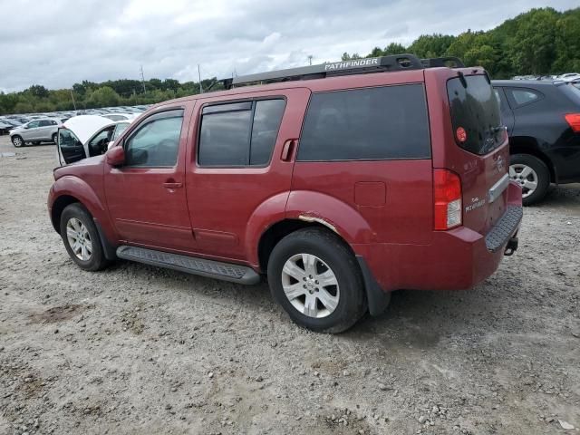 2006 Nissan Pathfinder LE