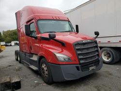 Salvage trucks for sale at Cahokia Heights, IL auction: 2019 Freightliner Cascadia 126