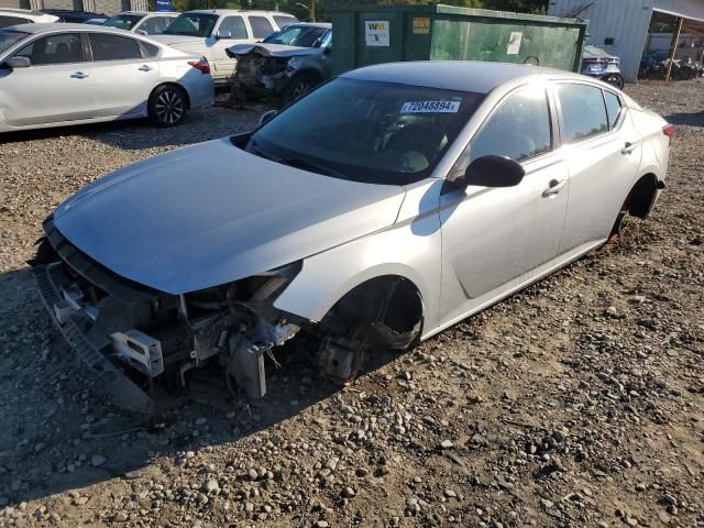 2019 Nissan Altima SR