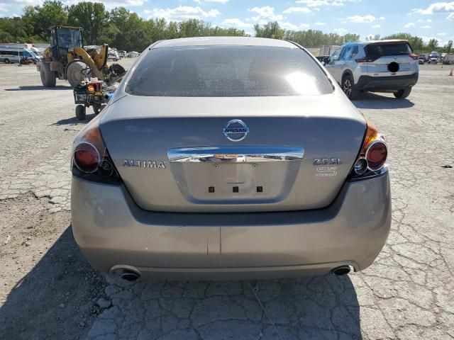 2011 Nissan Altima Base