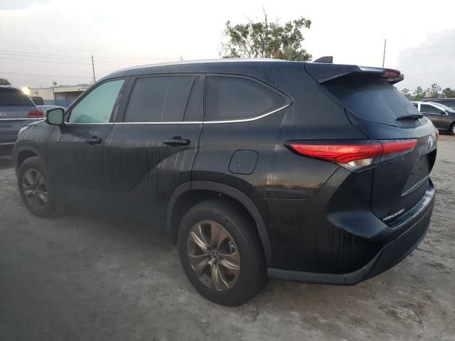 2023 Toyota Highlander Hybrid Bronze Edition