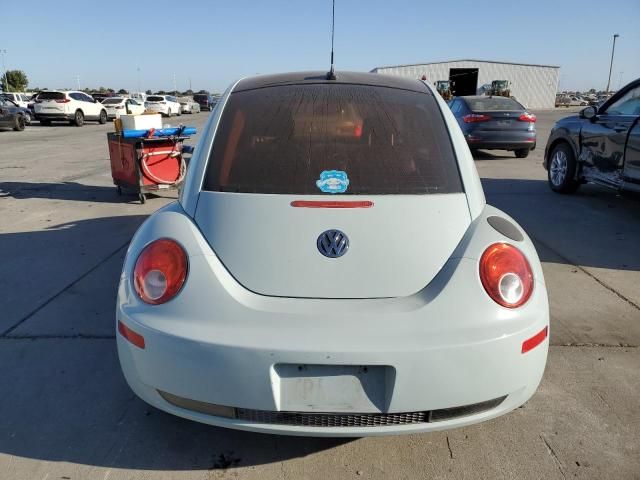 2010 Volkswagen New Beetle