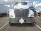 2012 Peterbilt 348