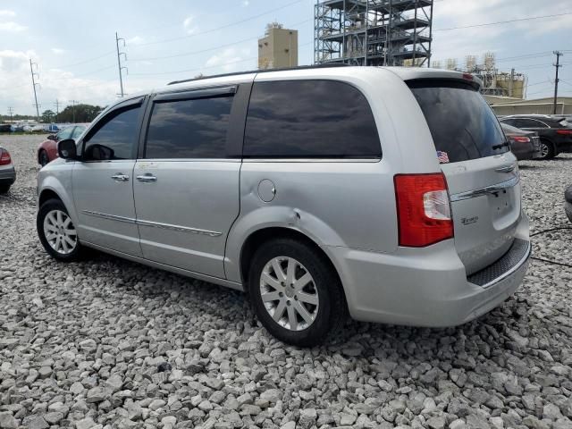 2012 Chrysler Town & Country Touring L