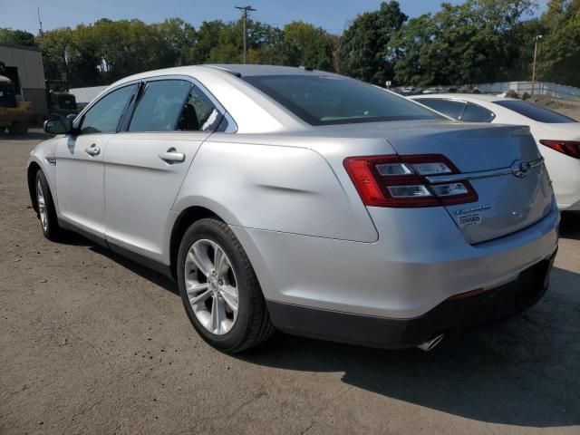 2018 Ford Taurus SE