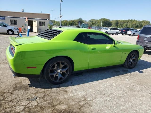 2015 Dodge Challenger SXT