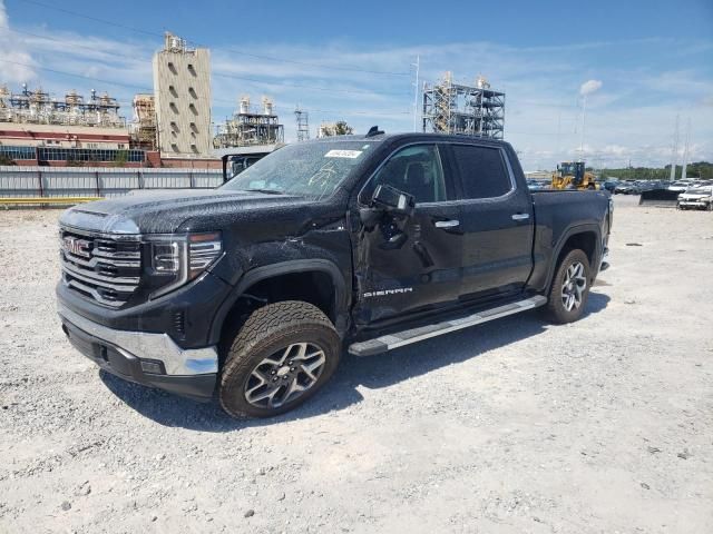 2022 GMC Sierra K1500 SLT