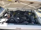 2000 Jeep Cherokee SE