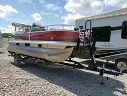 Salvage boats for sale at Rogersville, MO auction: 2021 Sun Tracker Bass Buggy