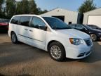 2015 Chrysler Town & Country Touring L