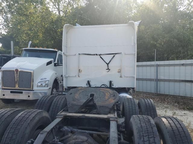 2009 Peterbilt 389